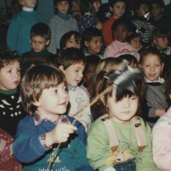 Torino Caroline, Témar 1988 École primaire